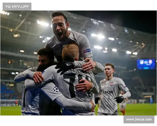 欧联资格赛争夺激烈 多支球队全力以赴冲击欧洲舞台