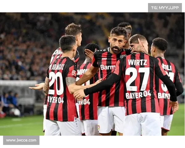 德甲争夺欧战资格激烈上演 各队为欧洲赛场资格奋力拼搏